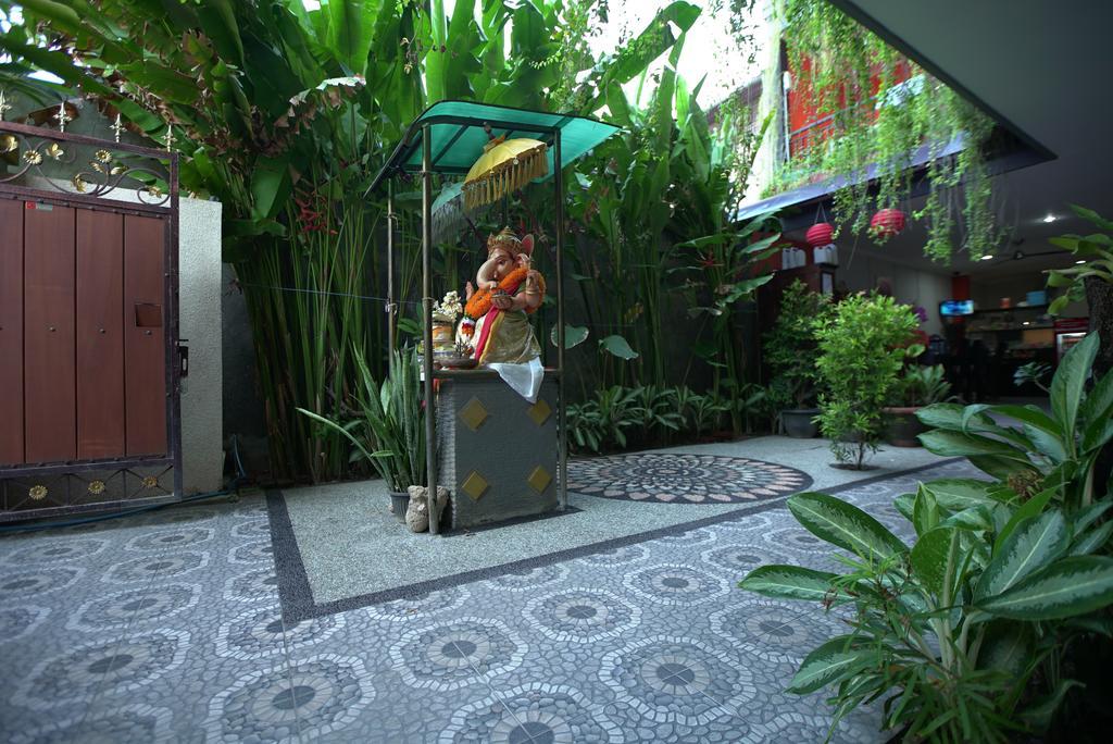 Rena Segara House Kuta Hotell Kuta Lombok Exteriör bild