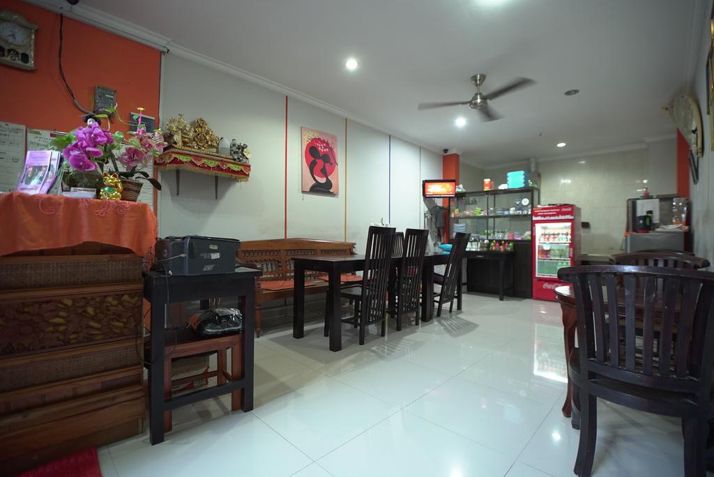 Rena Segara House Kuta Hotell Kuta Lombok Exteriör bild