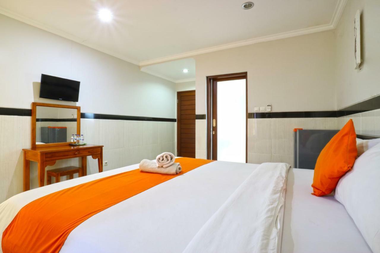 Rena Segara House Kuta Hotell Kuta Lombok Exteriör bild